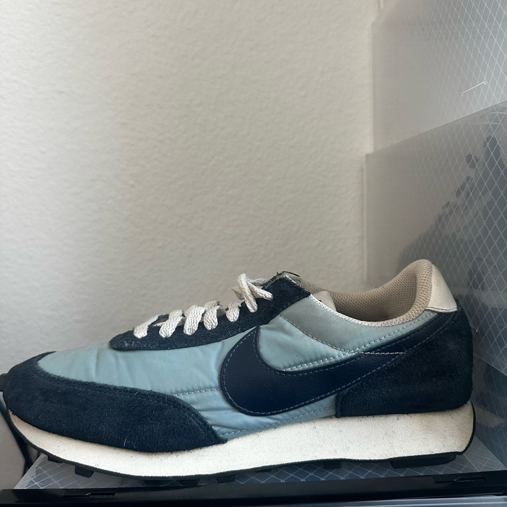 Nike Daybreaks. light blue/dark blue/black combination.